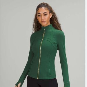 Lululemon Define Luon - NWT